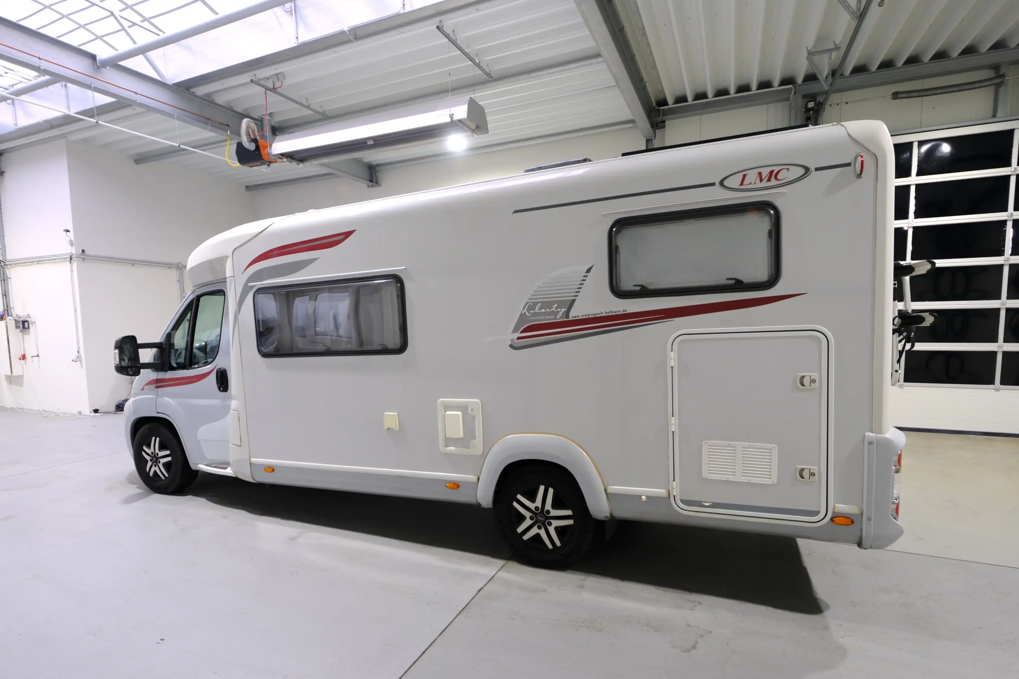 LMC Liberty Cruiser T 696 G